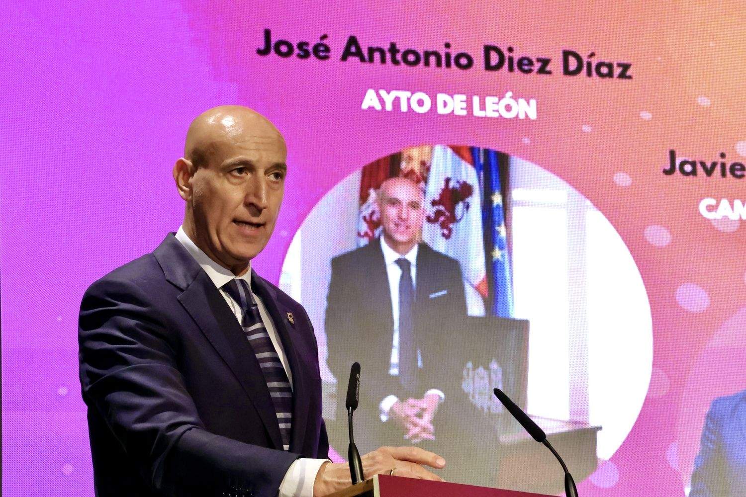 José Antonio Diez, alcalde de León, en la inauguración del IV E-Commerce Tour | Campillo / ICAL José Antonio Diez, alcalde de León, en la inauguración del IV E-Commerce Tour | Campillo / ICAL