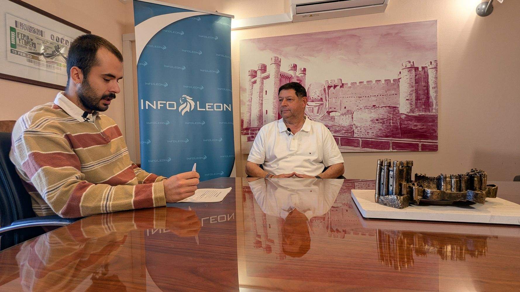 Entrevista a José Jiménez, alcalde de Valencia de Don Juan Entrevista a José Jiménez, alcalde de Valencia de Don Juan