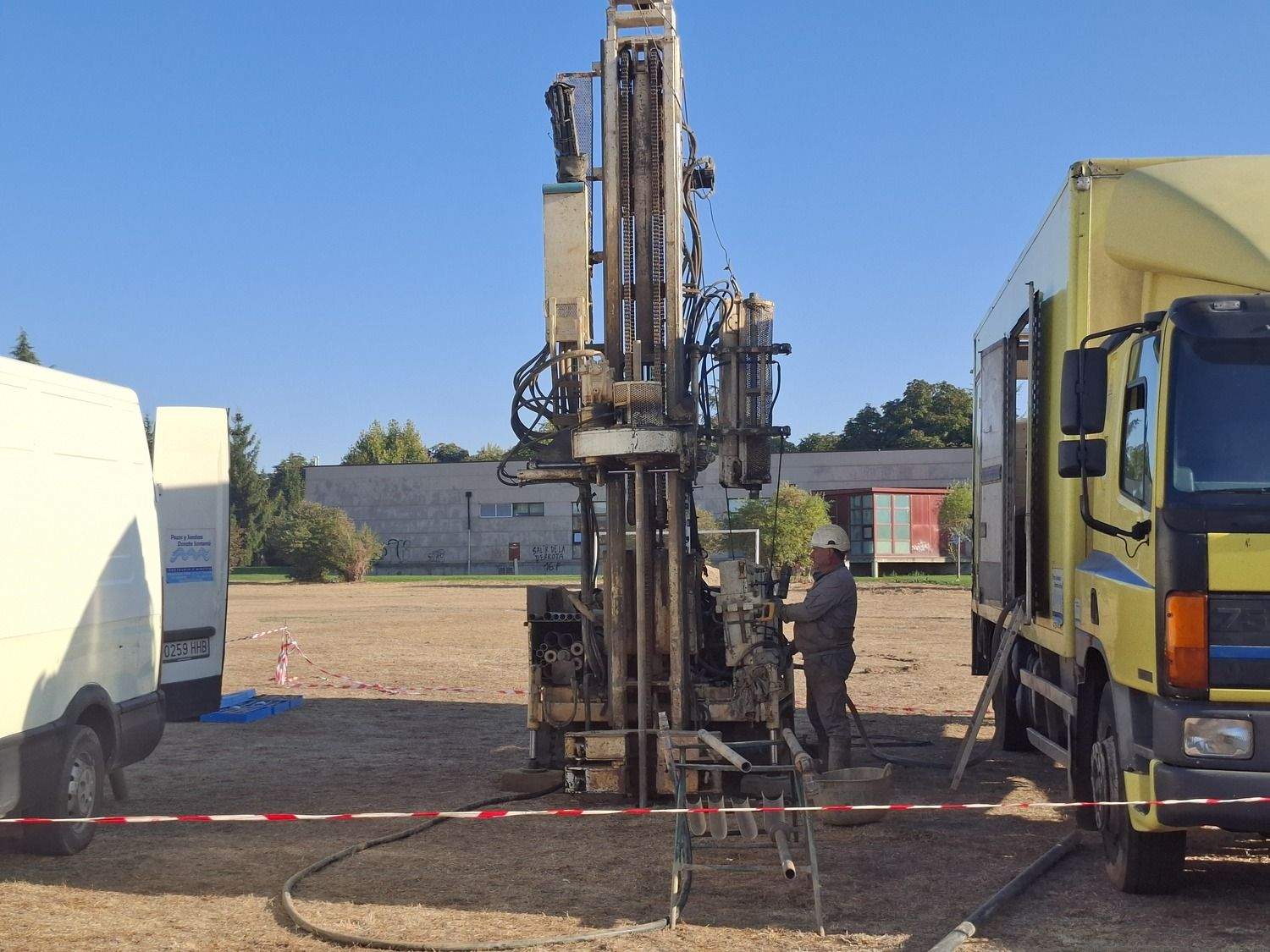 La Universidad de León avanza en la futura Facultad de Medicina con los estudios geotécnicos del terreno La Universidad de León avanza en la futura Facultad de Medicina con los estudios geotécnicos del terreno