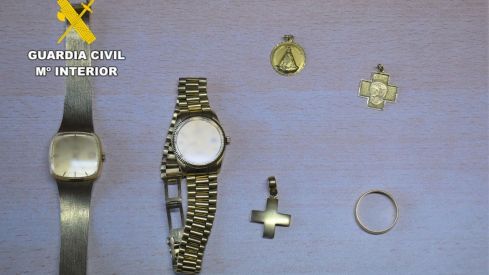Detenido por robar joyas con un valor de 25.000 euros en La Robla (León)