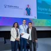 El farmacéutico del CAULE, Rubén Varela, premiado como Mejor Residente por su contribución a la investigación en enfermedades raras El farmacéutico del CAULE, Rubén Varela, premiado como Mejor Residente por su contribución a la investigación en enfermedades raras