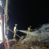 Dos incendios en Riaño (León) en una misma noche afectan al polígono industrial y a una procesadora | Diputación de León