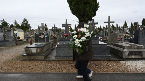 Cementerio de León durante el Día de Todos los Santos