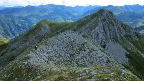 Un montañero leonés completa la primera Transcantábrica ascendiendo 215 cumbres | ICAL