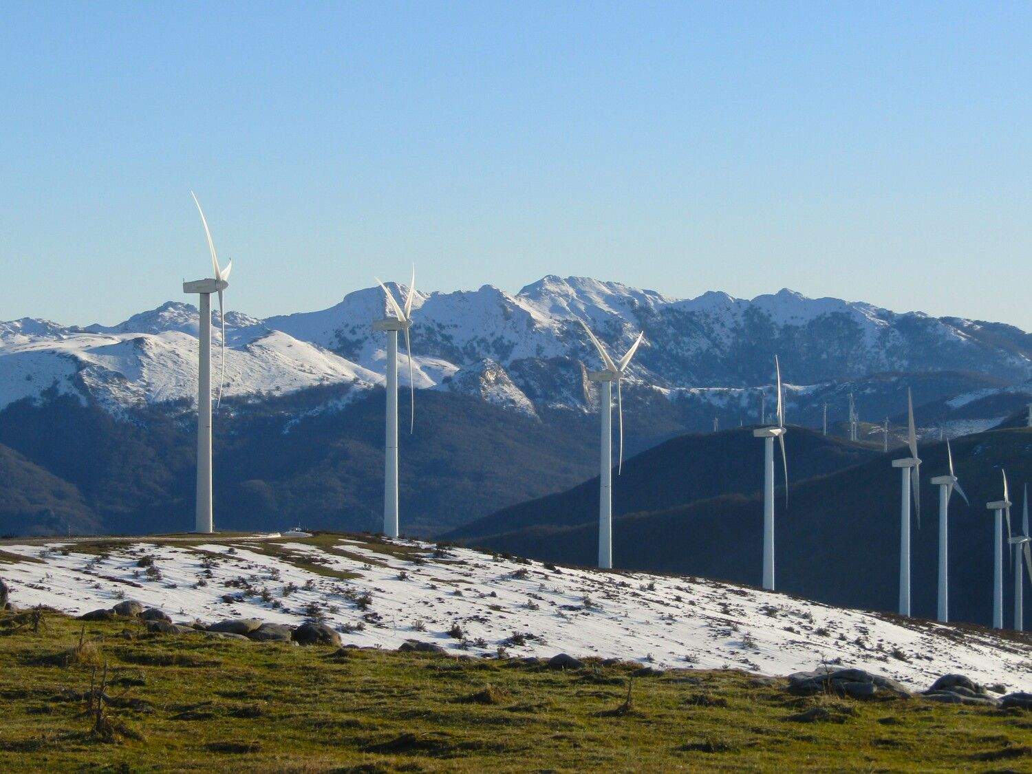 Un montañero leonés culmina el primer recorrido por la Cordillera Cantábrica de extremo a extremo | ICAL Un montañero leonés culmina el primer recorrido por la Cordillera Cantábrica de extremo a extremo | ICAL
