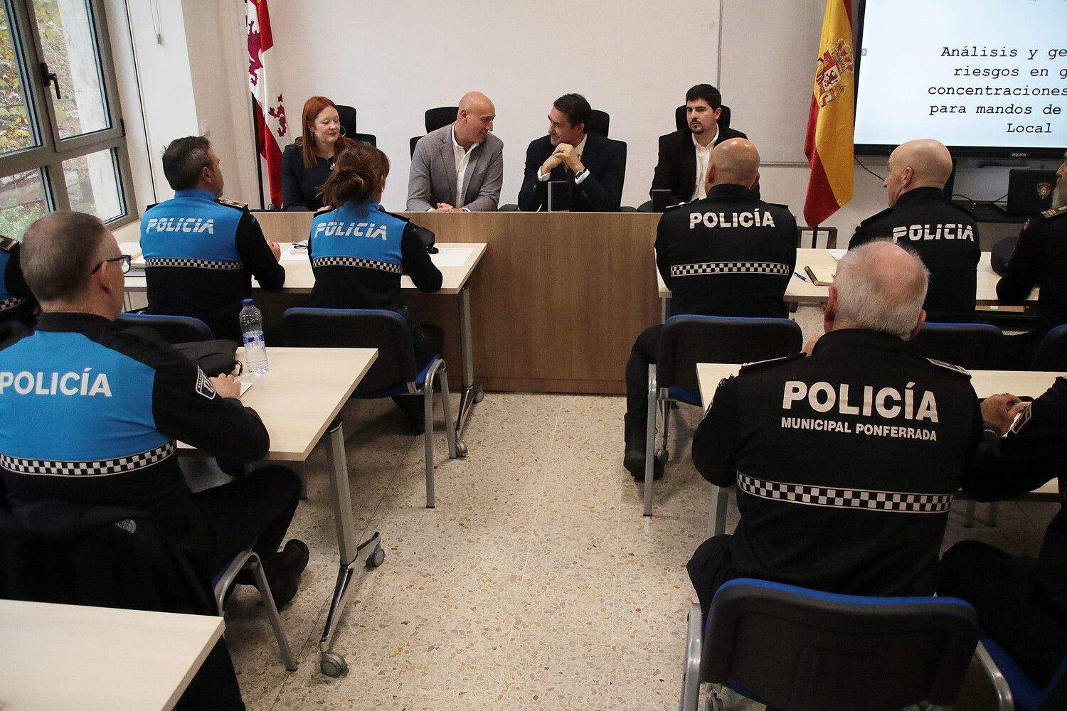 Clausura del Curso de formación de Policía Local sobre concentraciones humanas | Peio García / ICAL 
