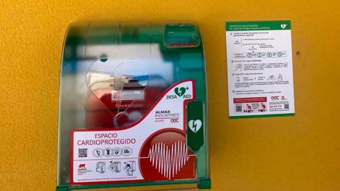 La Diputación de León entregará desfibriladores a 53 pueblos de la provincia