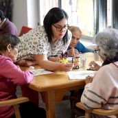 La Asociación de Alzheimer de La Bañeza celebra su 25º aniversario con la ampliación de su Centro de Día