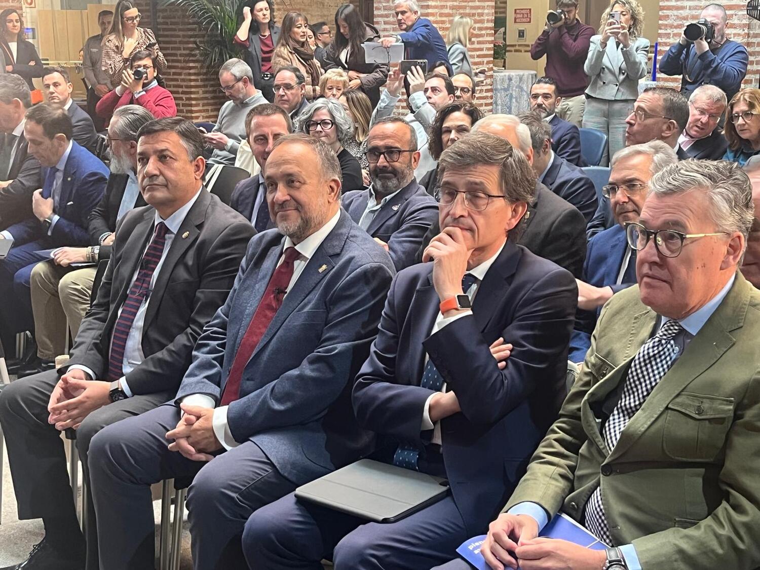 Gerardo Álvarez Courel en la jornada de la FEMP Gerardo Álvarez Courel en la jornada de la FEMP