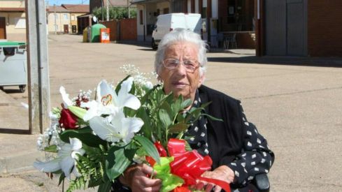 Una vecina de Zambrocinos del Páramo (León), la persona más longeva de España | LongeviQuest