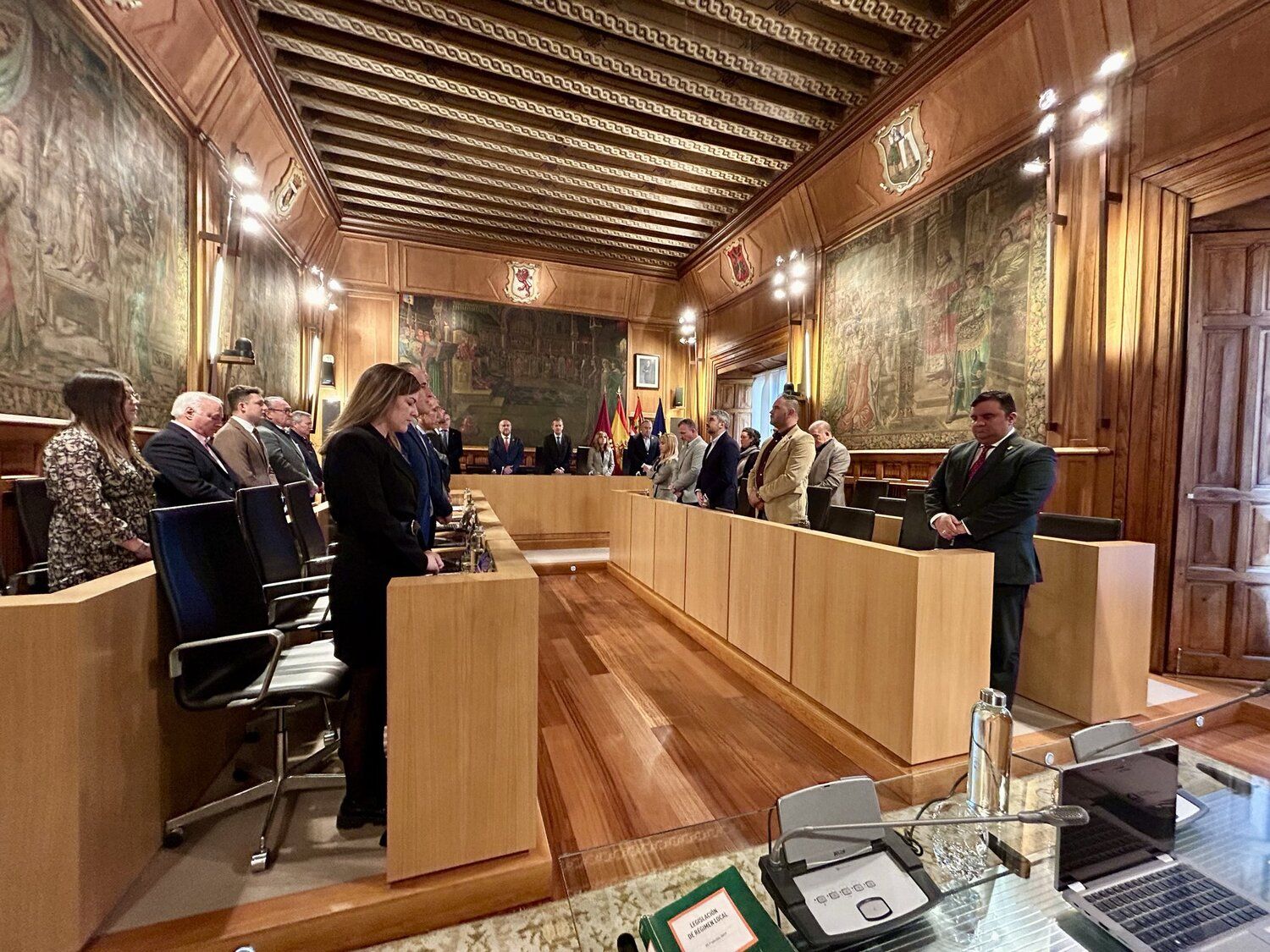 Diputación de León moviliza más de 8 millones de euros en planes de infraestructuras, vivienda y el Camino de Santiago