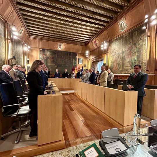 Diputación de León moviliza más de 8 millones de euros en planes de infraestructuras, vivienda y el Camino de Santiago