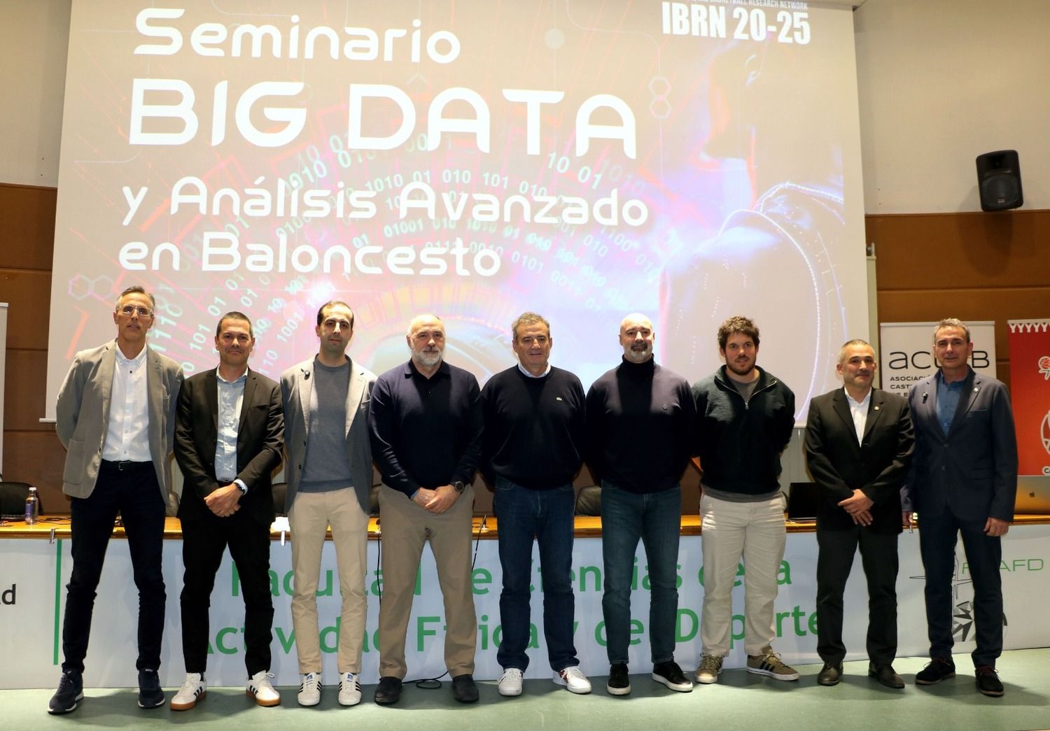 Seminario ‘Big Data y Análisis Avanzado en Baloncesto’ Seminario ‘Big Data y Análisis Avanzado en Baloncesto’