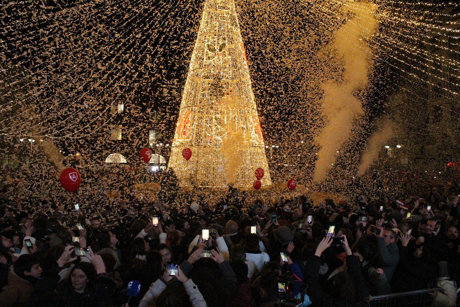 Encendido de las luces de Navidad en León | José Martín Encendido de las luces de Navidad en León | José Martín
