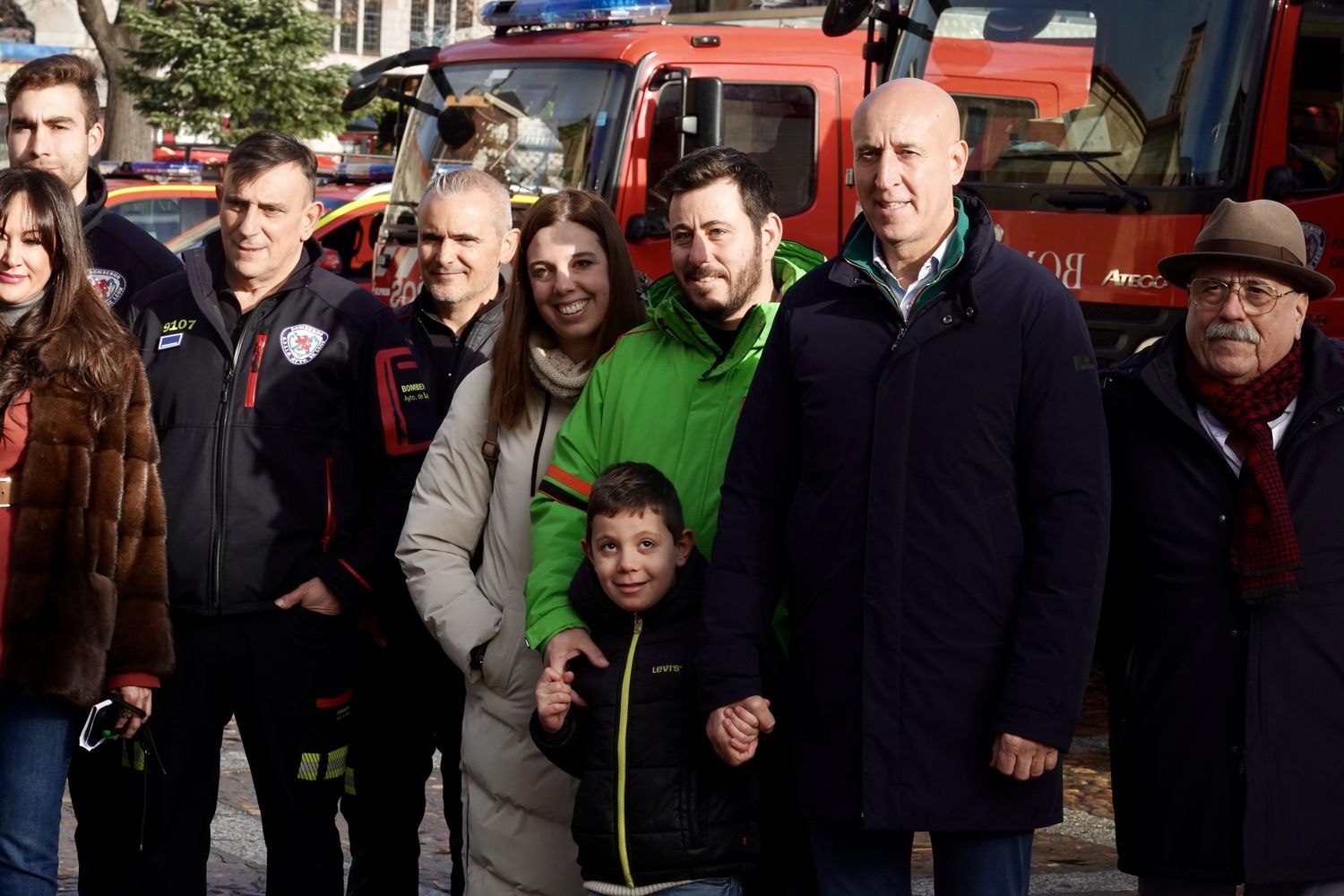 Presentación del calendario solidario de los Bomberos del Ayuntamiento de León | Campillo / ICAL