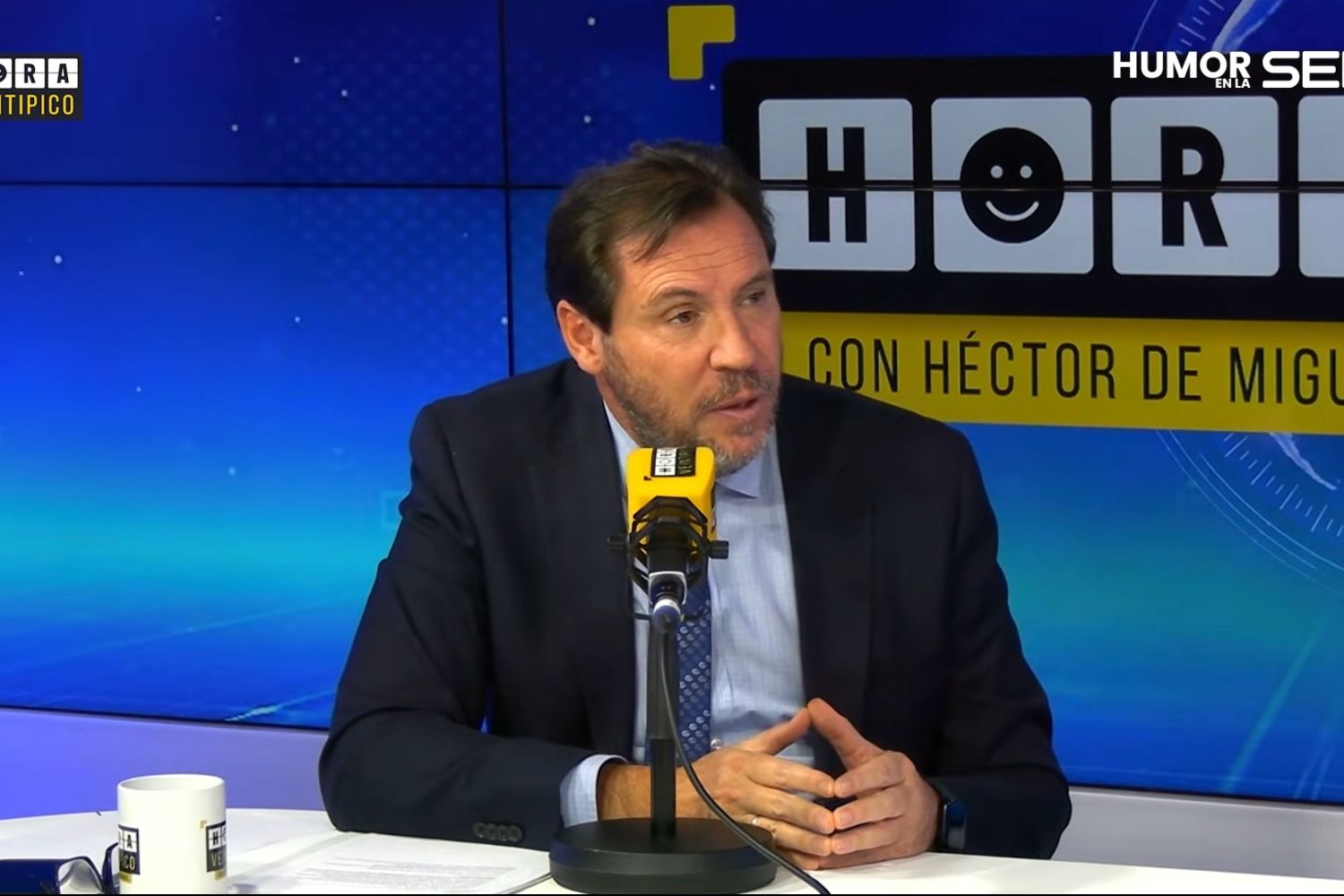 Óscar Puente asegura que el proyecto que devolvía los trenes de FEVE a León era "disparatado"