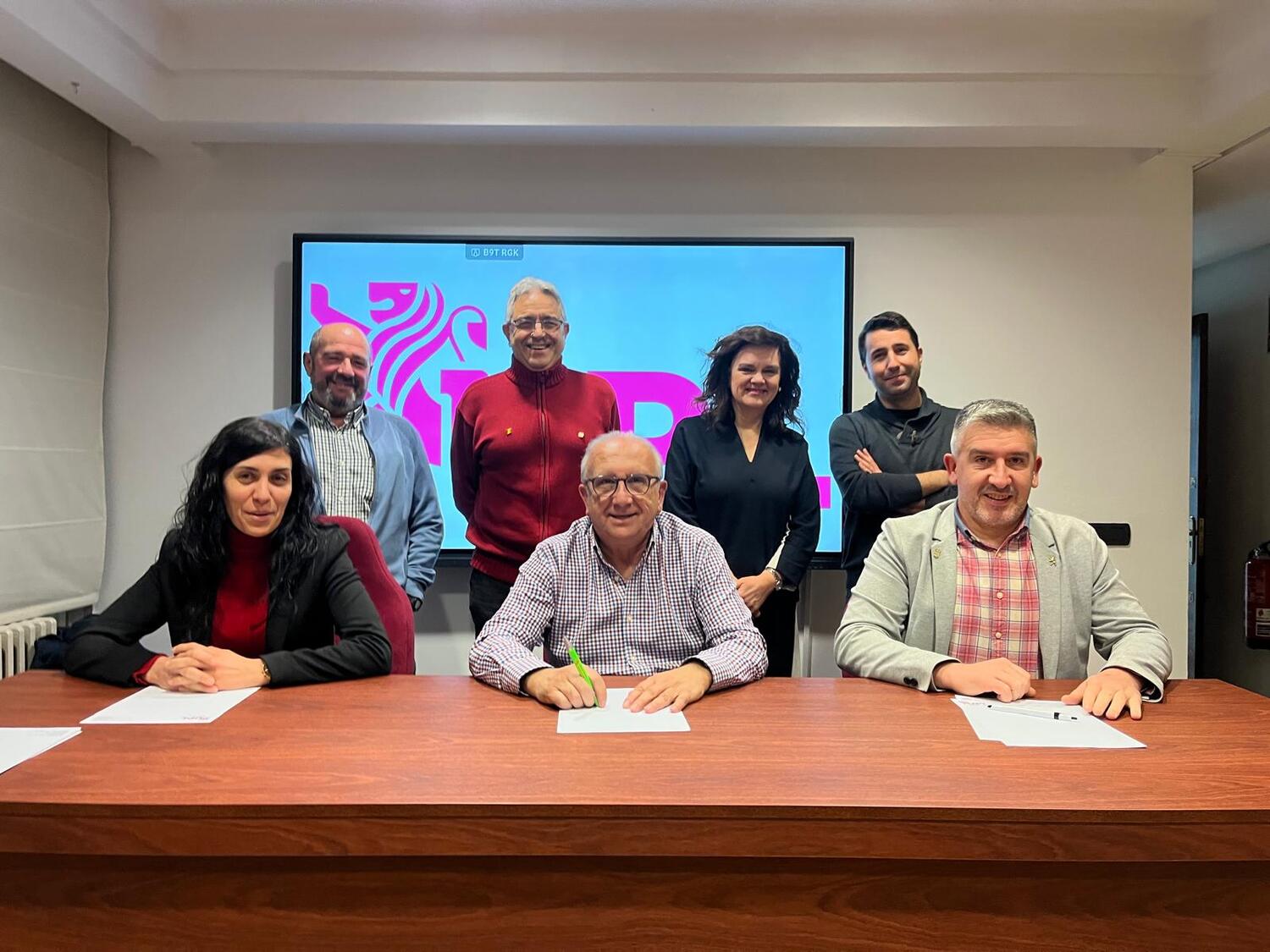 UPL crea el Comité Comarcal de la Montaña Central para fortalecer su presencia y escuchar a sus vecinos