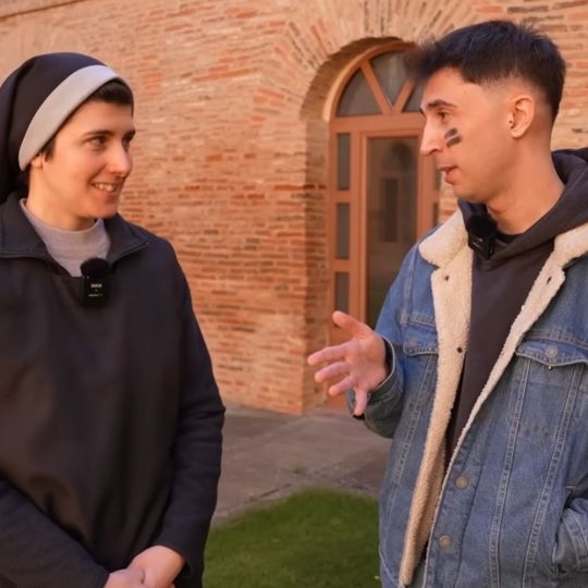 La vida diaria de la monja TikToker de Sahagún protagoniza un video del influencer ‘Super Geografía’ | SuperGeografia La vida diaria de la monja TikToker de Sahagún protagoniza un video del influencer ‘Super Geografía’ | SuperGeografia