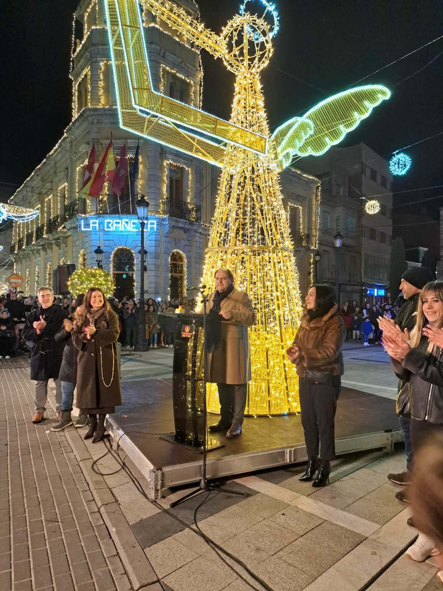 Encendido de luces en La Bañeza Encendido de luces en La Bañeza