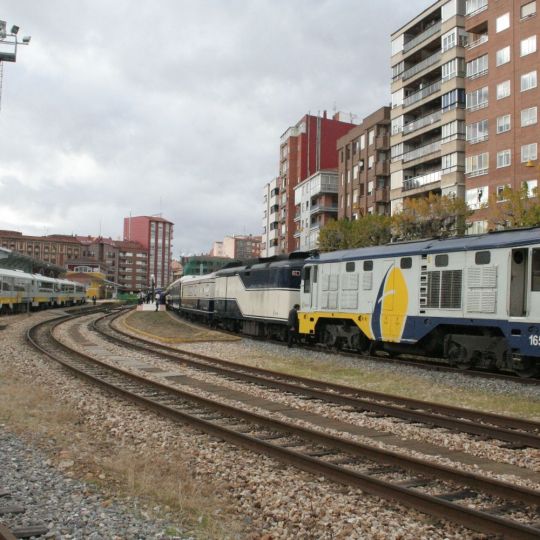 El PP de León considera que el proyecto de FEVE es "un atropello a los leoneses y su futuro" | PP de León El PP de León considera que el proyecto de FEVE es "un atropello a los leoneses y su futuro" | PP de León