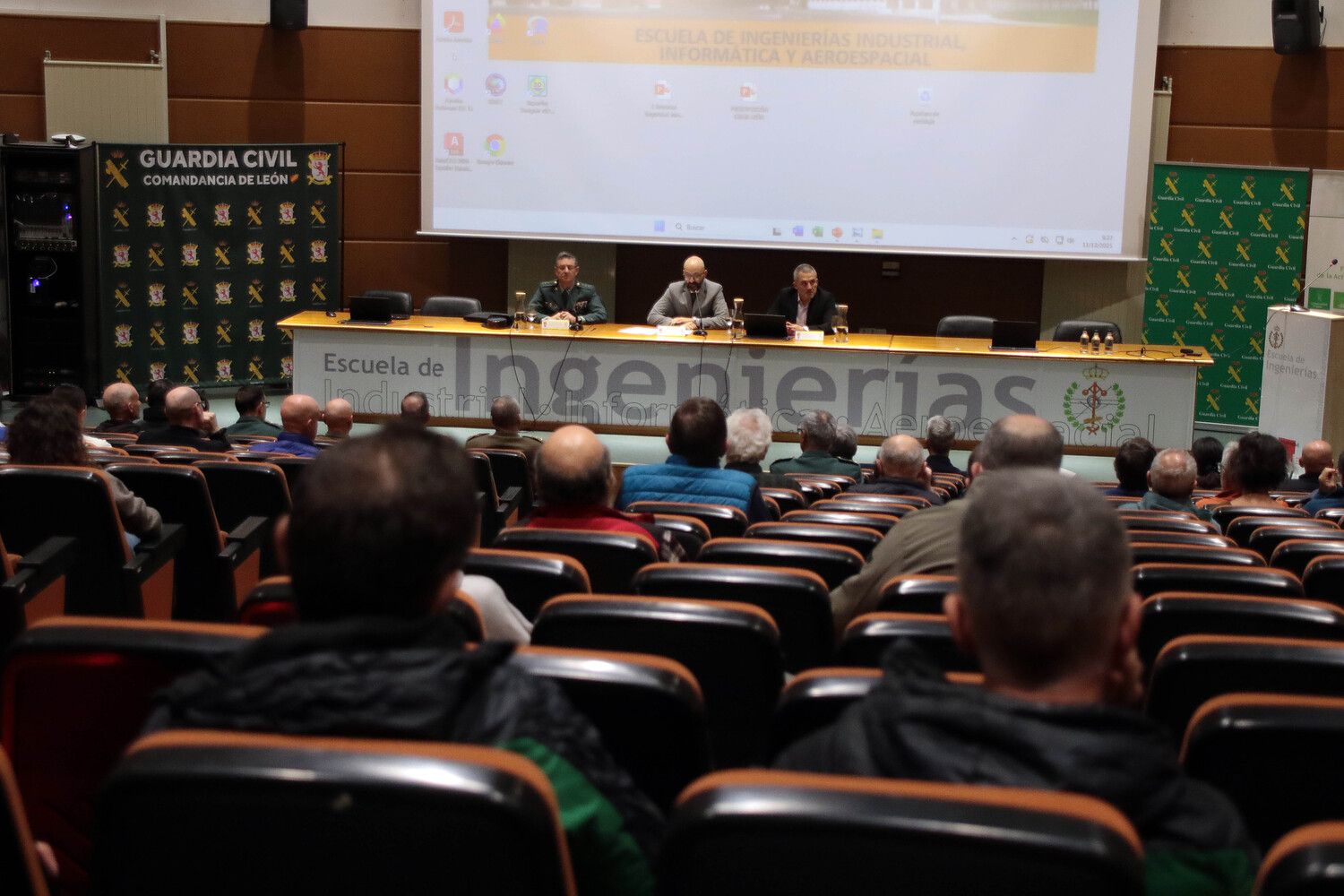 Inauguración de las II Jornadas de Seguridad Integral de Montaña | Peio García / ICAL Inauguración de las II Jornadas de Seguridad Integral de Montaña | Peio García / ICAL