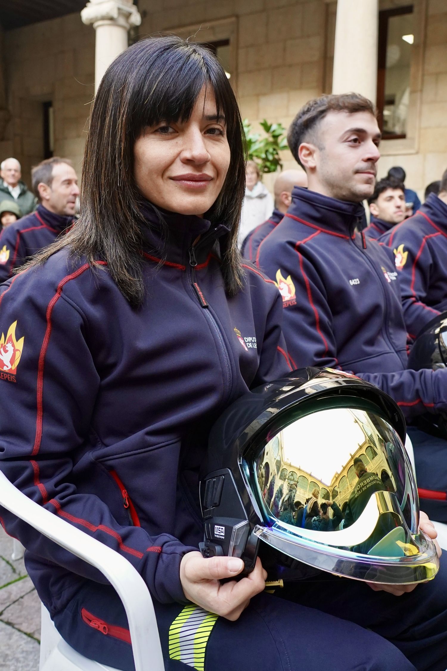Acto de recibimiento a los 25 nuevos bomberos del Servicio de Prevención, Extinción de Incendios y Salvamento de la Diputación de León | Campillo / ICAL