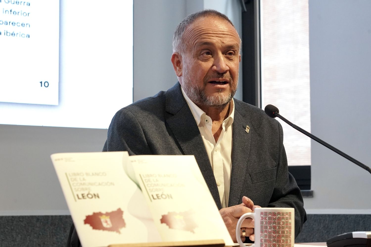 Presentación del ‘Libro blanco de la comunicación sobre León’ | Campillo / ICAL