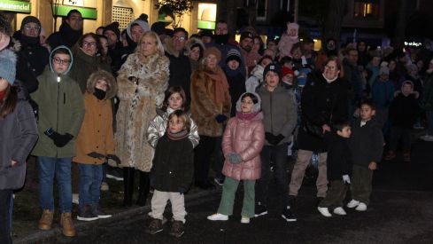 La Cabalgata de los Reyes Magos inundan León de magia | José Martín
