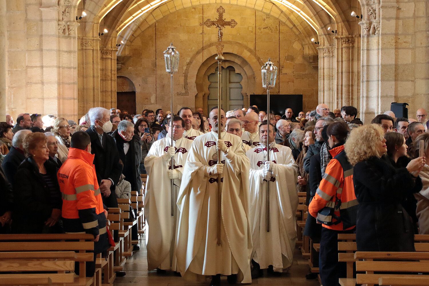 Responso por los Reyes de León en el Panteón Real | Peio García / ICAL Responso por los Reyes de León en el Panteón Real | Peio García / ICAL