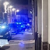 Un suceso en el Crucero obliga a cortar la circulación mientras intervino la Policía Nacional y Bomberos de León