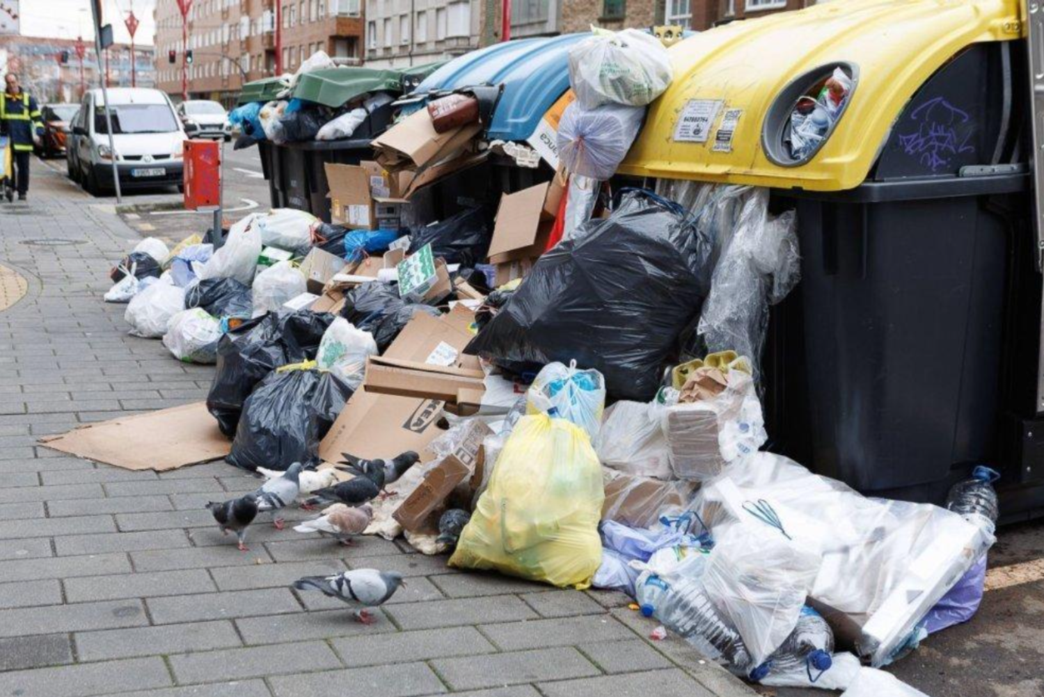 Imagen de archivo de la acumulación de basura en San Andrés del Rabanedo Imagen de archivo de la acumulación de basura en San Andrés del Rabanedo