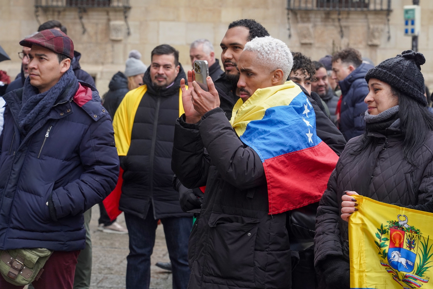 Campillo / ICAL . La Asociación de venezolanos integrados en León convocan una concentración para reclamar respeto a la soberanía del pueblo y pedir un juicio contra Nicolás Maduro (5)