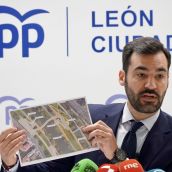 El PP de León pide rectificar el proyecto de la pasarela del Bernesga para evitar la tala de 26 árboles | Campillo / ICAL