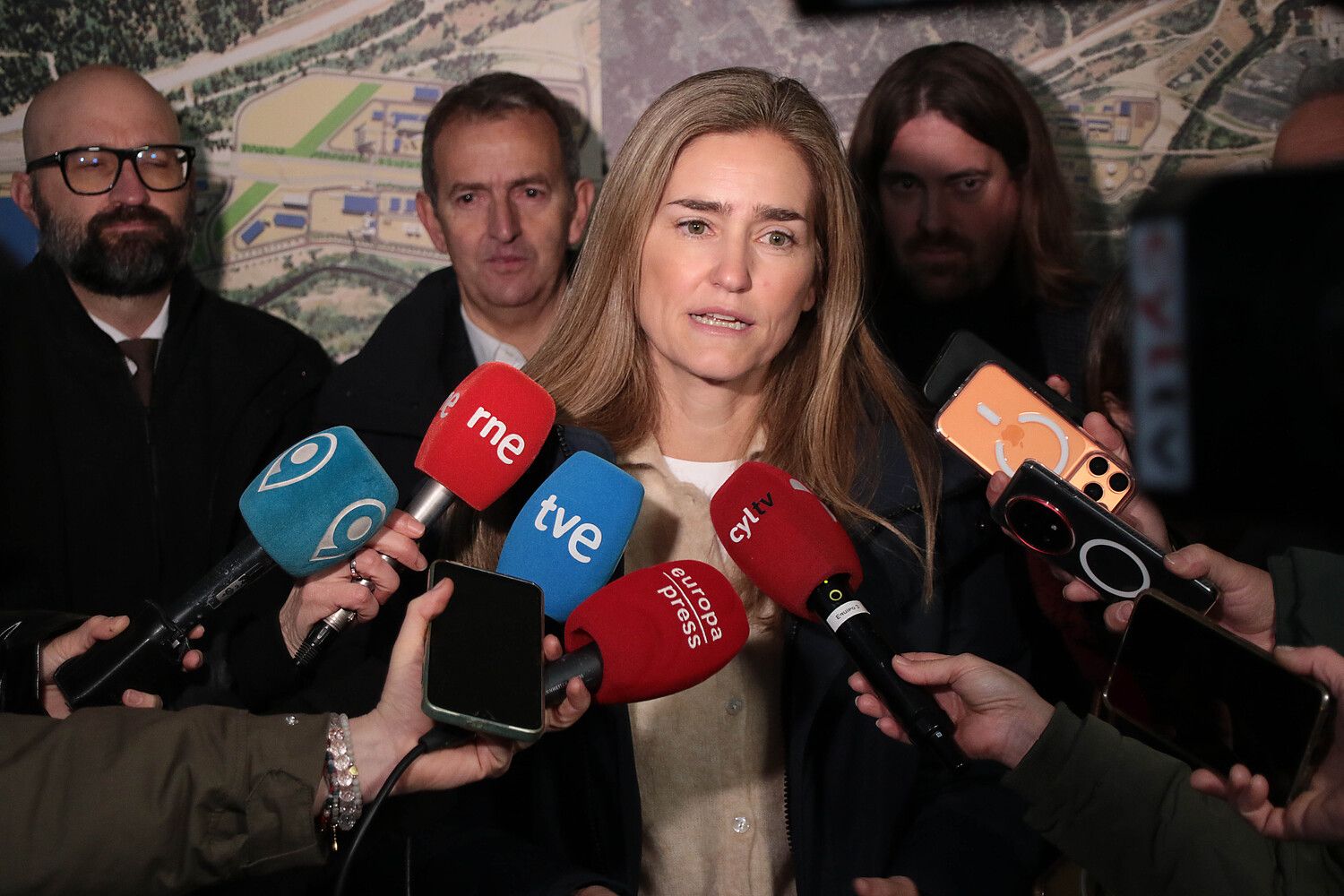 La vicepresidenta tercera del Gobierno visita proyectos de transición justa en La Robla y Pola de Gordón (León) | Peio García / ICAL