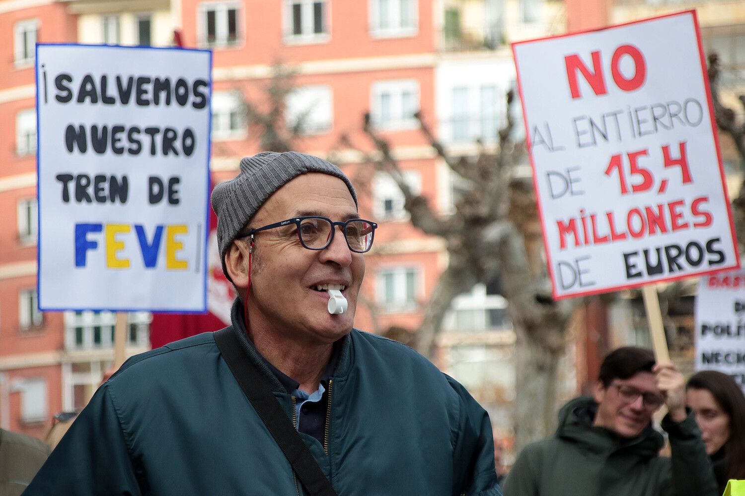 Corte de tráfico reivindicativo sobre el trazado de Feve | Peio García / ICAL