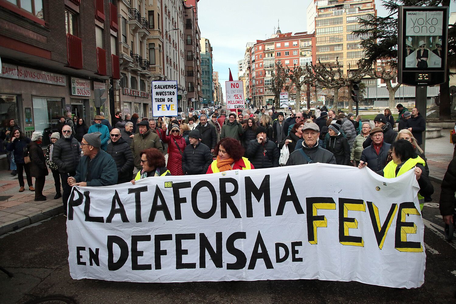 Corte de tráfico reivindicativo sobre el trazado de Feve | Peio García / ICAL