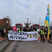 La Plataforma en Defensa de FEVE recorrerá 100km en seis etapas para exigir el regreso del tren al centro de León | José Martín La Plataforma en Defensa de FEVE recorrerá 100km en seis etapas para exigir el regreso del tren al centro de León | José Martín