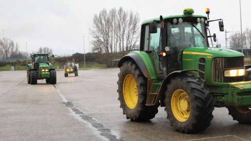 Tractorada en León convocada por la plataforma Decaleón | José Martín