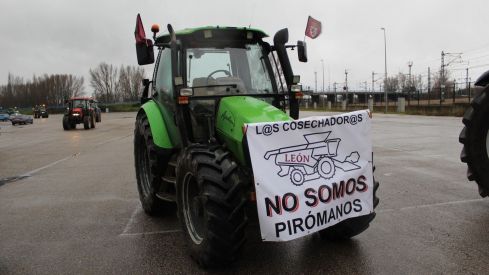 Tractorada en León convocada por la plataforma Decaleón | José Martín