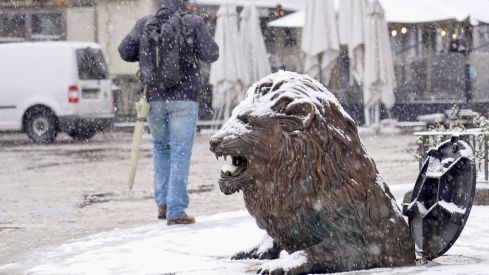La borrasca Ingrid viste León de blanco | Campillo / ICAL