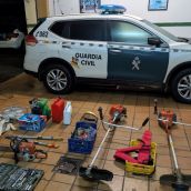 Investigado por robar con fuerza en un garaje en Villaverde de Arcayos (Almanza) 