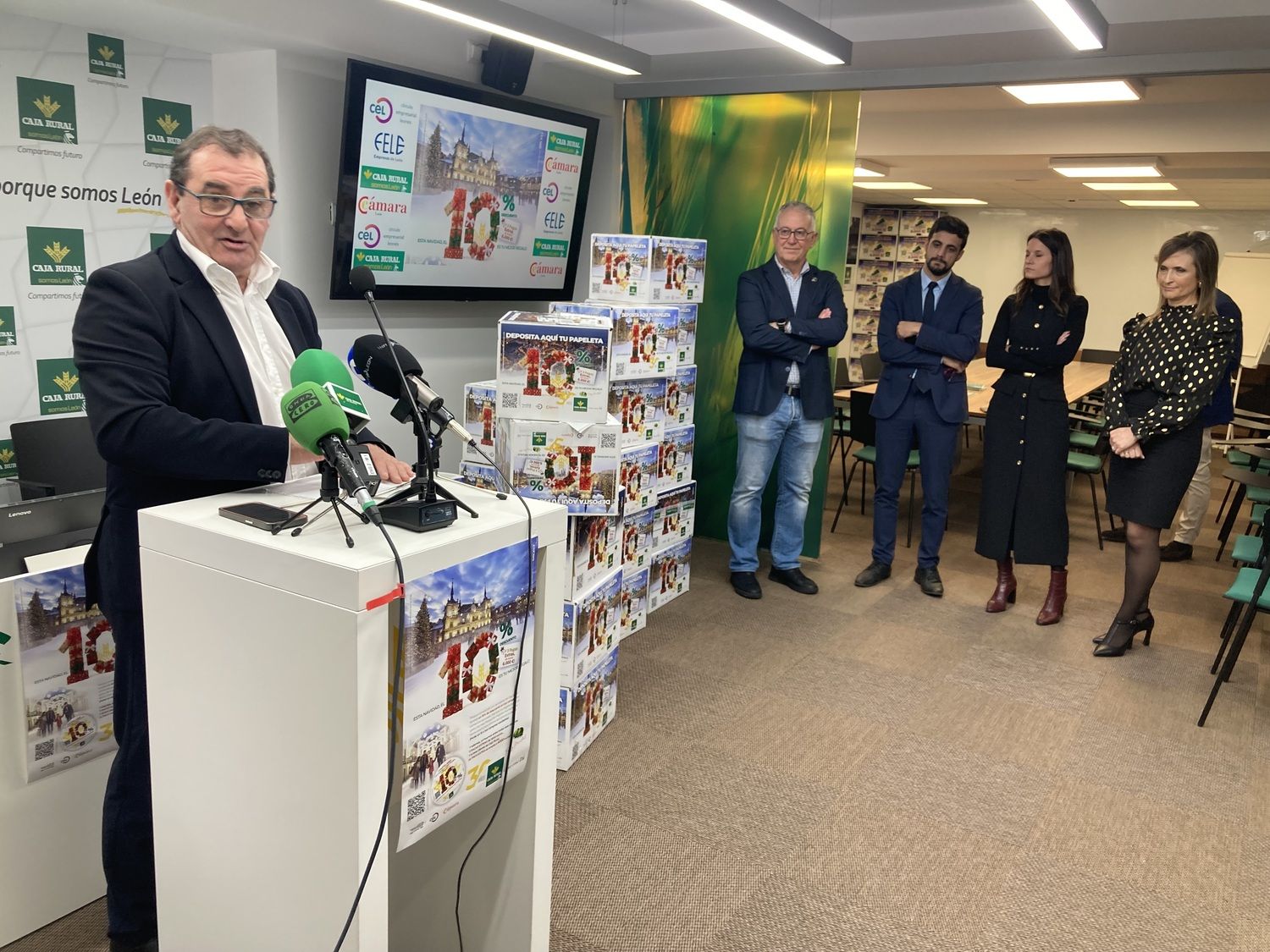 Sorteo de las pagas extra de la campaña de navidad de Caja Rural | Peio García / ICAL