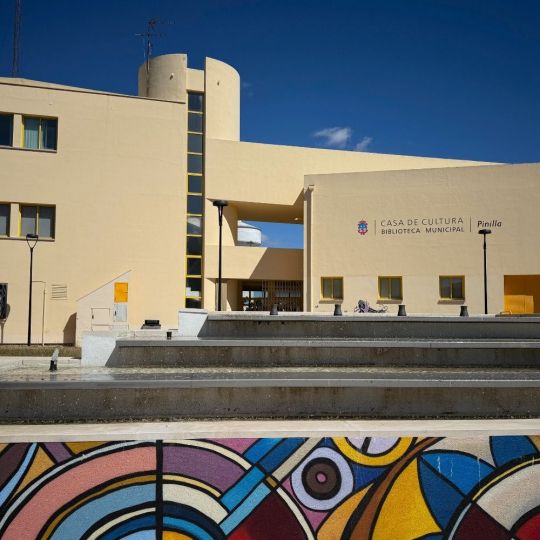 El Camino de Santiago se detiene en la Casa de Cultura de Pinilla a través de 40 fotografías