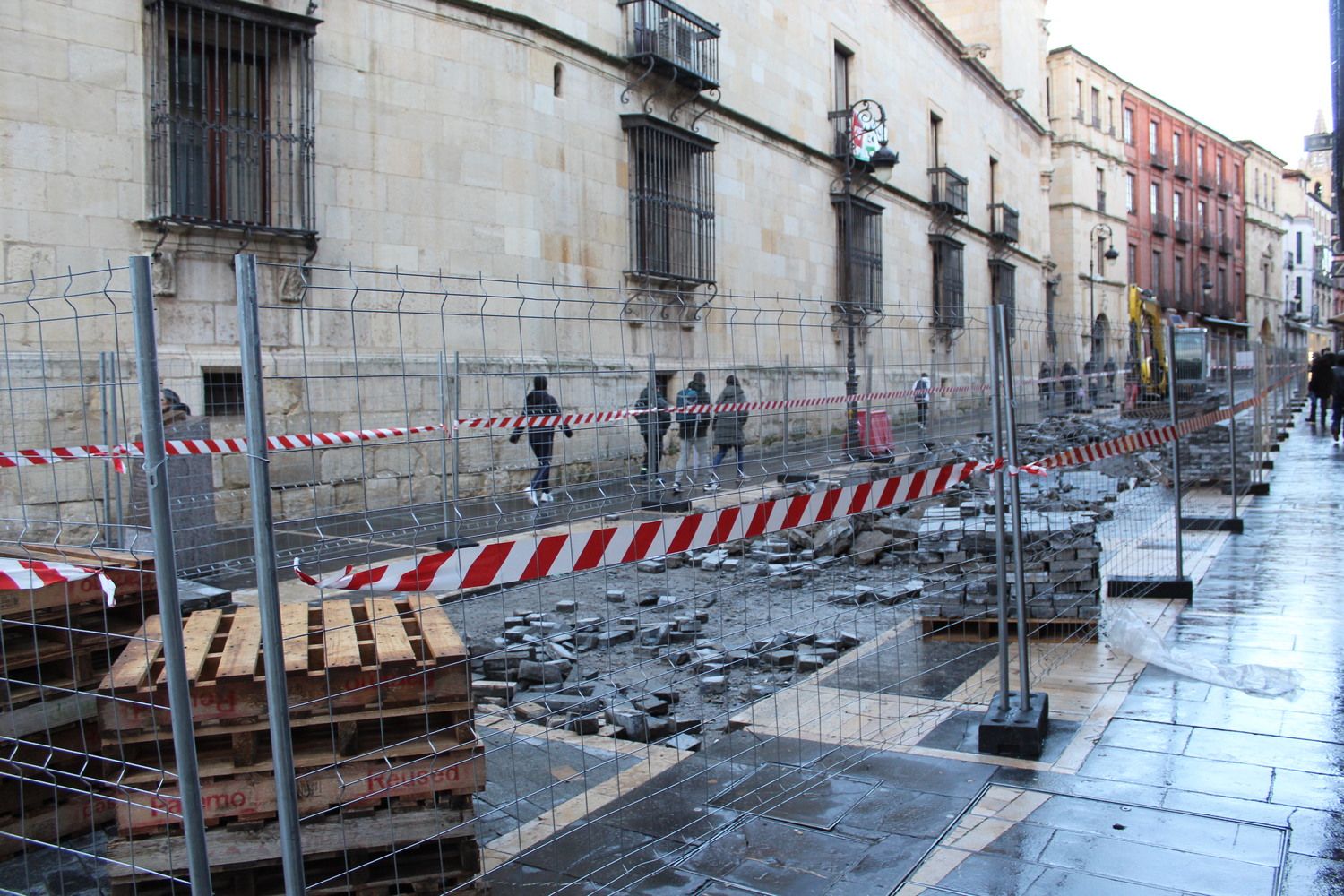 Obras en la calle Ancha y la calle Ruiz de Salazar en León