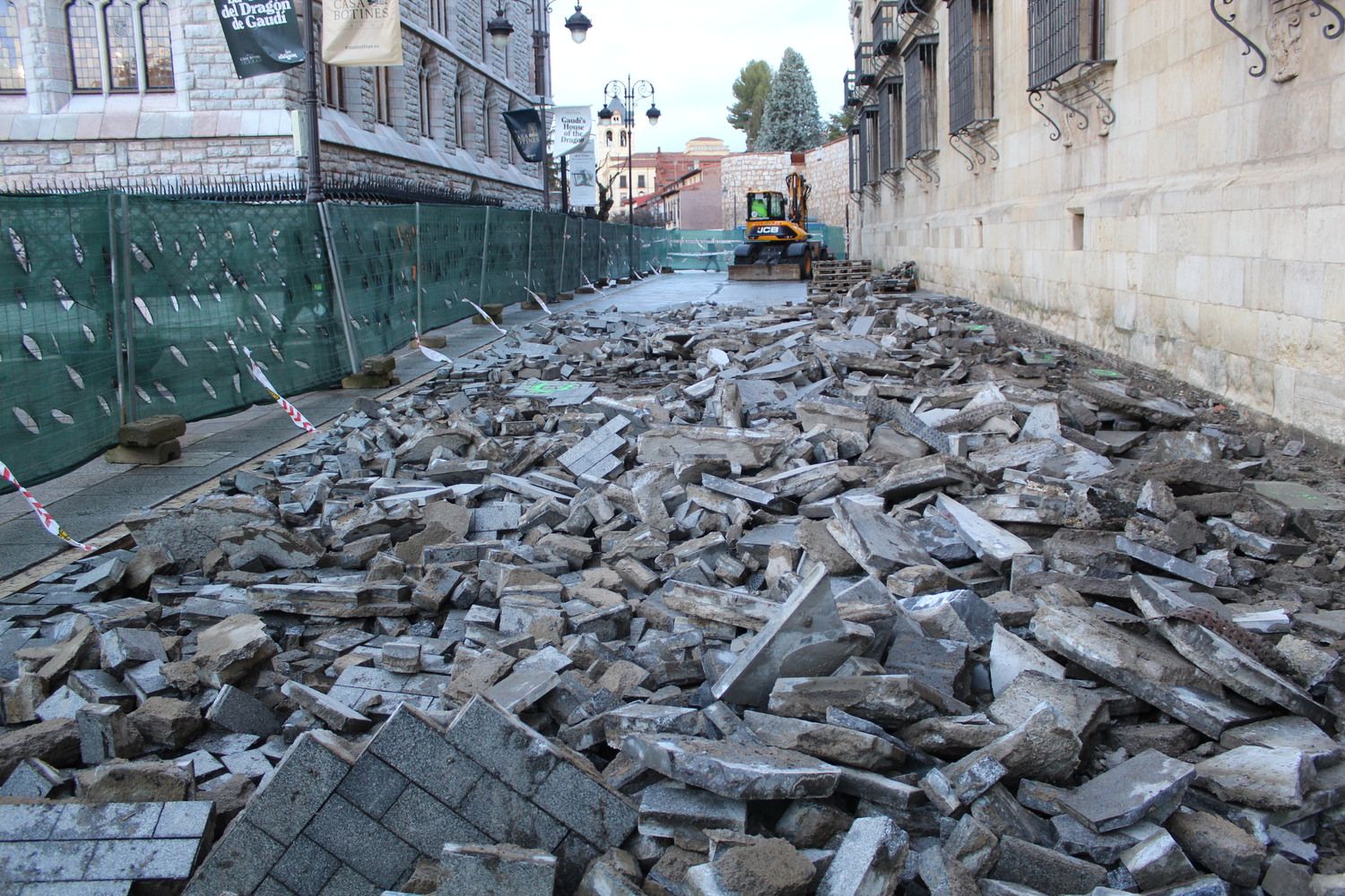Obras en la calle Ancha y la calle Ruiz de Salazar en León