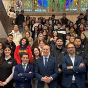 El Ayuntamiento de León abre sus puertas a los 176 estudiantes internacionales de la ULE