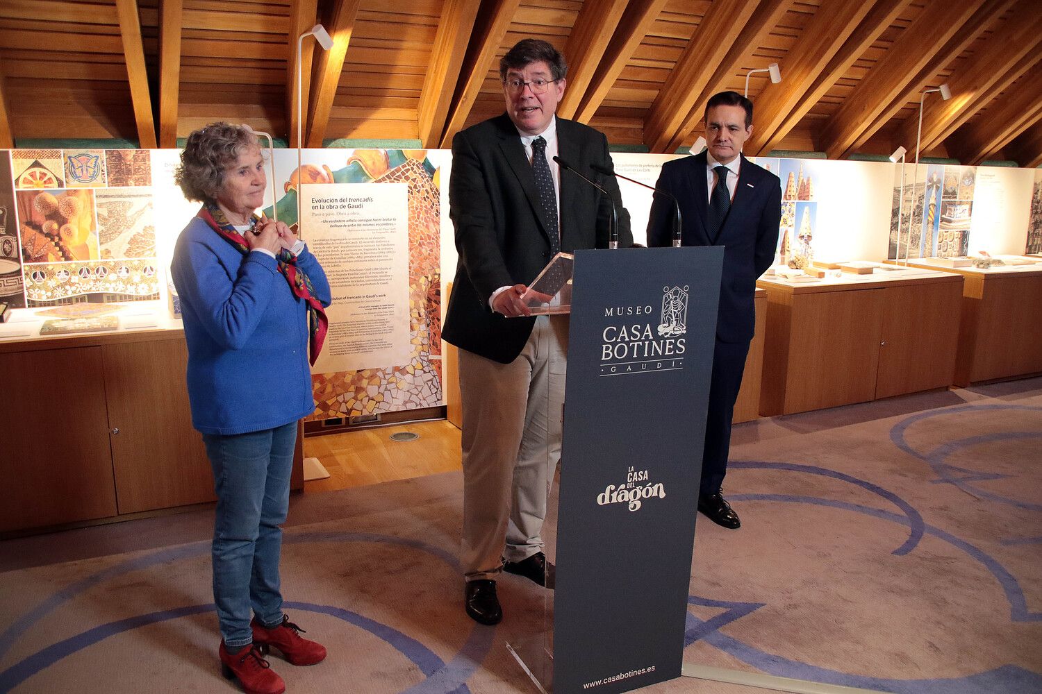 Presentación de la exposición ‘Gaudí y el trecandís’ del Museo Casa Botines de Gaudí en León | Peio García / ICAL