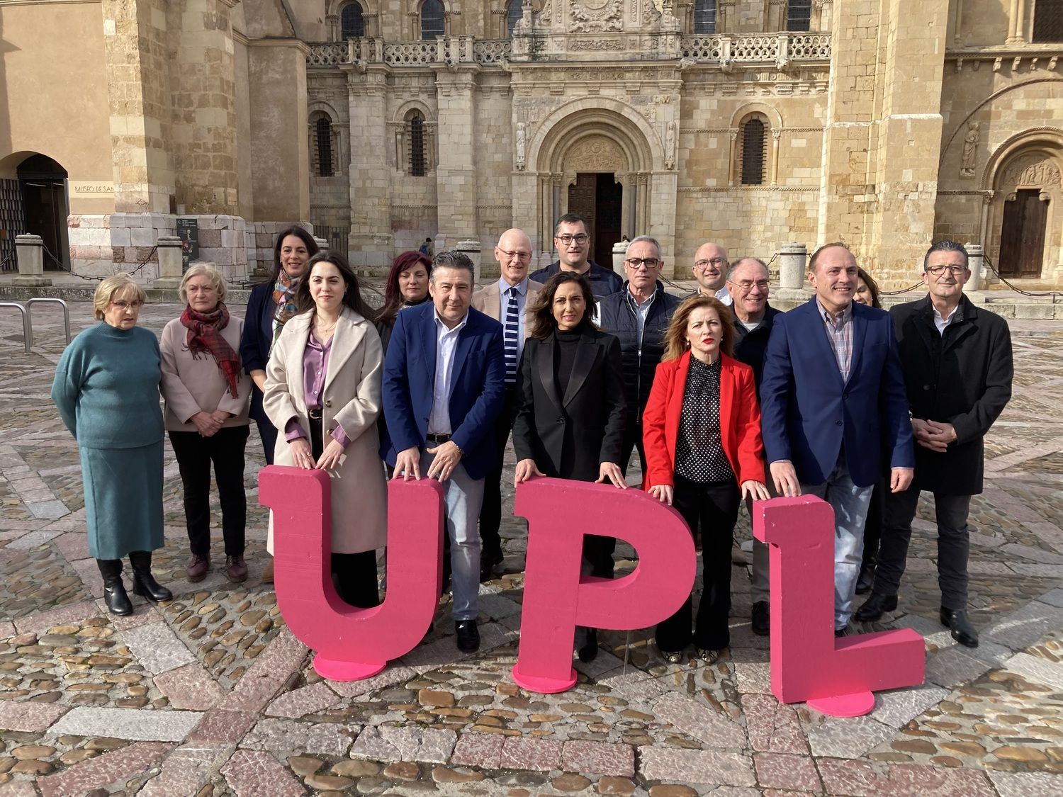  Alicia Gallego presenta la candidatura de la UPL a las Cortes con el objetivo de ser la primera fuerza en León | Peio García / ICAL