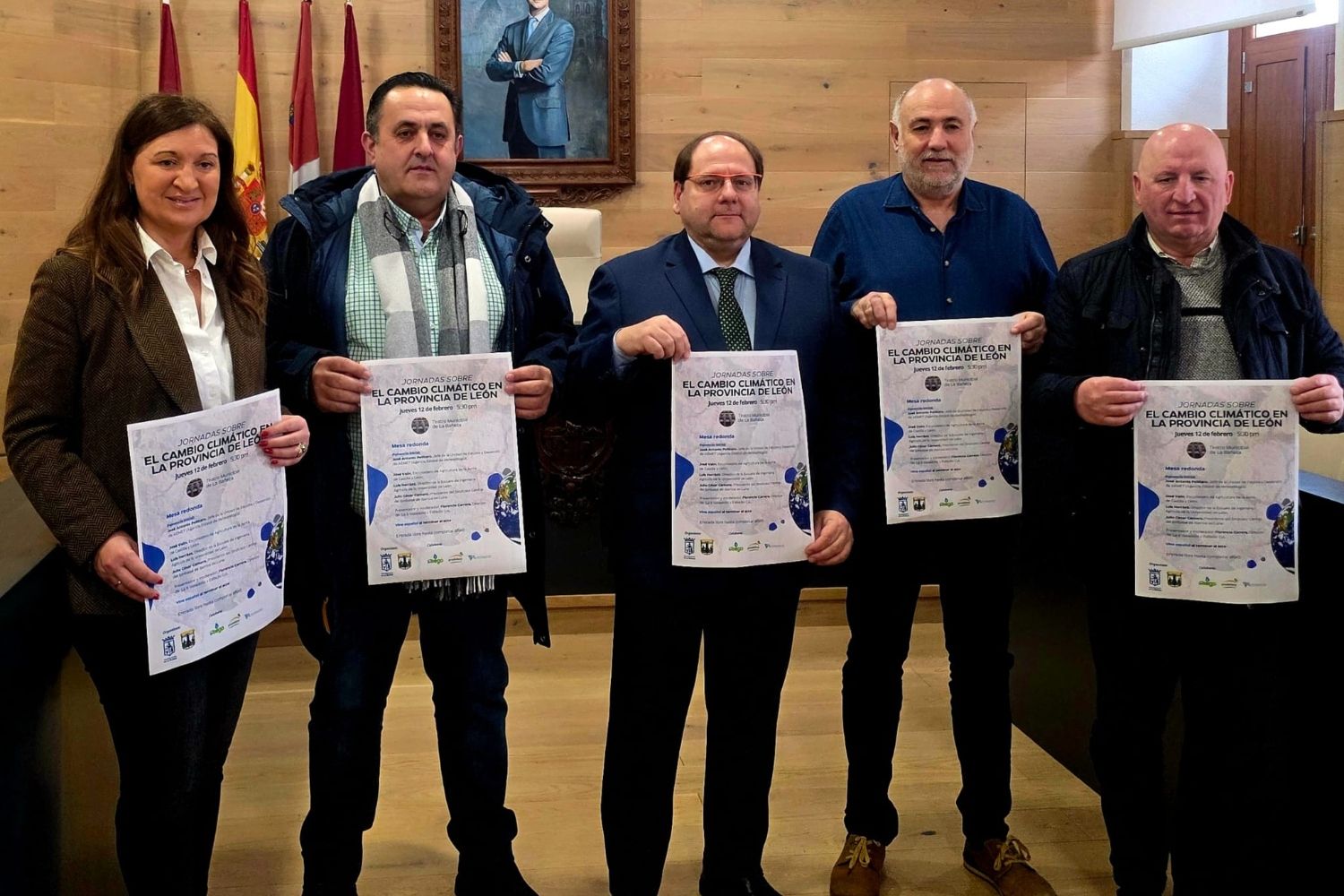 La Bañeza abre el debate sobre el impacto del cambio climático en el campo leonés