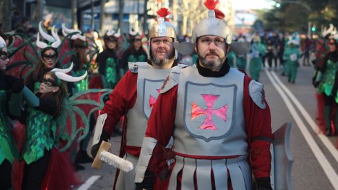 León se llena de color con el Gran Desfile de Carnaval | José Martín
